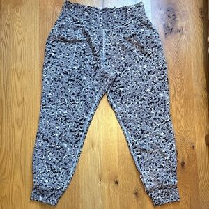Athleta Salutation Jogger